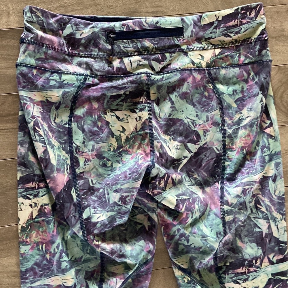 Lululemon Run: Inspire Crop II  Full-On Luxtreme Iridescent Multi Legging - Picture 3 of 10